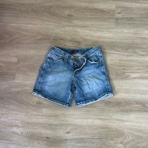 Blue 90s jeans shorts